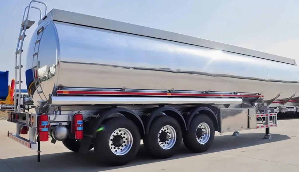 Liquid Tanker Trailer